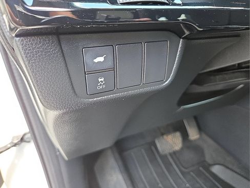 Used 2025 Honda CR-V Sport Touring image 11
