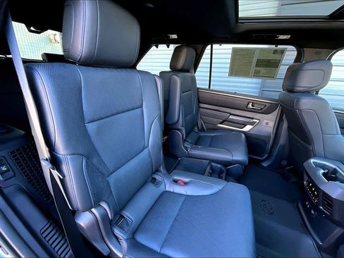 Certified 2025 Toyota Sequoia Platinum image 18