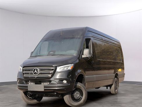 New 2026 Mercedes-Benz Sprinter 2500 image 1