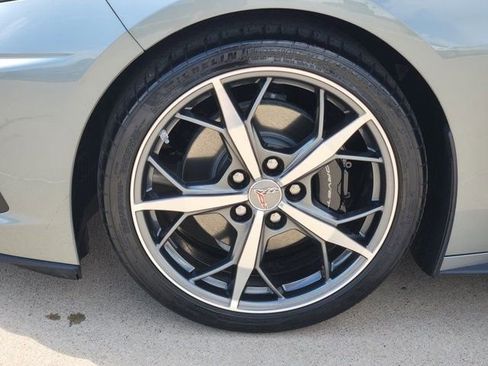 Used 2023 Chevrolet Corvette Stingray Preferred Cpe w/ Engine Appearance Package image 18