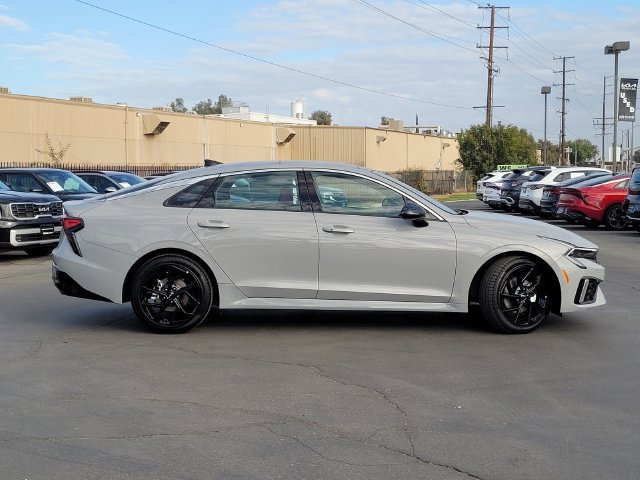 New 2027 Kia K5 GT-Line w/ GT-Line Premium Package FWD image 4