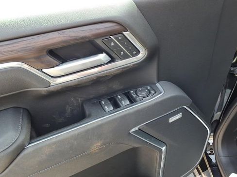 New 2026 GMC Sierra 3500 SLT w/ SLT Premium Package AWD/4WD image 17