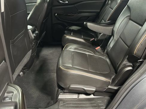 Used 2021 GMC Acadia AT4 w/ LPO, 'HIT The Road' Package AWD/4WD image 11
