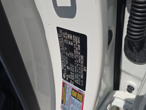 Used 2016 Kia Soul + image 33