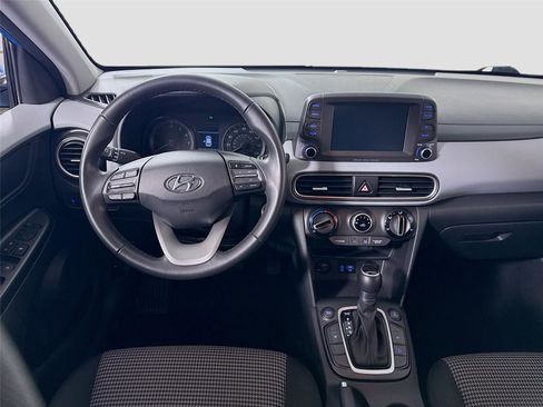 Used 2020 Hyundai Kona SEL image 2