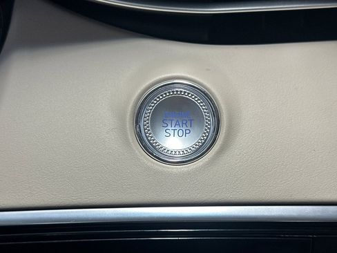 Used 2023 Genesis GV70 2.5T w/ Select Package image 24