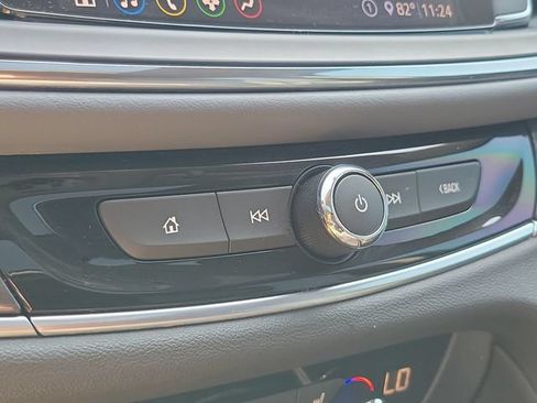 Certified 2020 Buick Enclave Essence w/ Sport Touring Edition FWD image 30