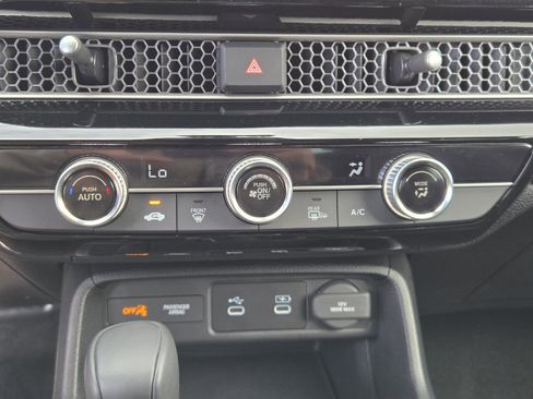 Used 2025 Honda Civic Sport image 11