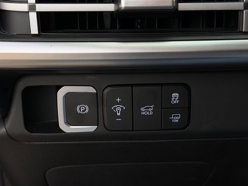 Used 2024 Hyundai Santa Fe XRT image 17