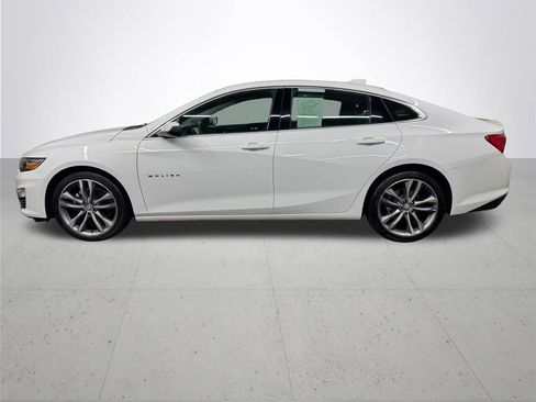 Used 2023 Chevrolet Malibu LT image 3