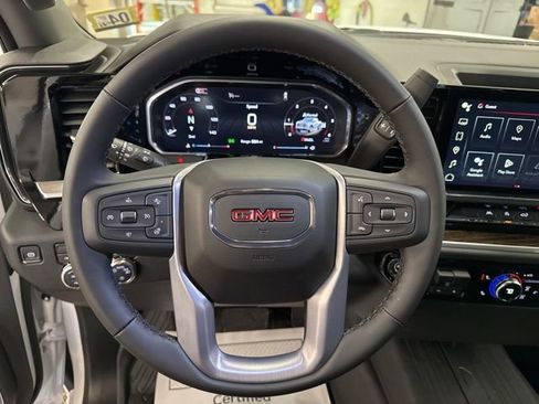 New 2026 GMC Sierra 1500 SLE AWD/4WD image 12
