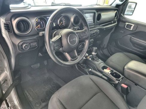 Used 2021 Jeep Wrangler Sport AWD/4WD image 14