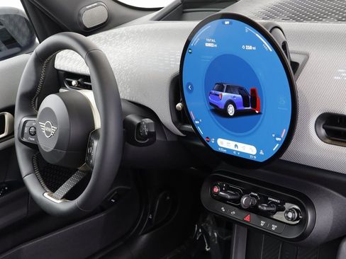 Certified 2025 MINI Cooper S image 20