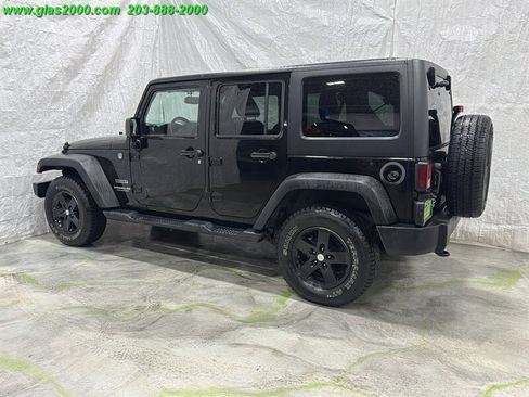 Used 2015 Jeep Wrangler Unlimited Sport w/ Quick Order Package 24S AWD/4WD image 23