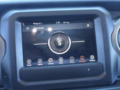 Used 2022 Jeep Wrangler Unlimited Sport AWD/4WD image 28