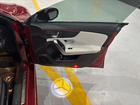 Used 2020 Mercedes-Benz CLA 250 4MATIC image 37