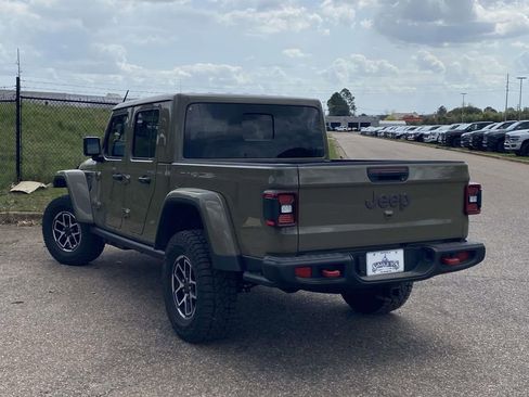 New 2026 Jeep Gladiator Rubicon w/ Steel Power Dome Hood Package AWD/4WD image 29