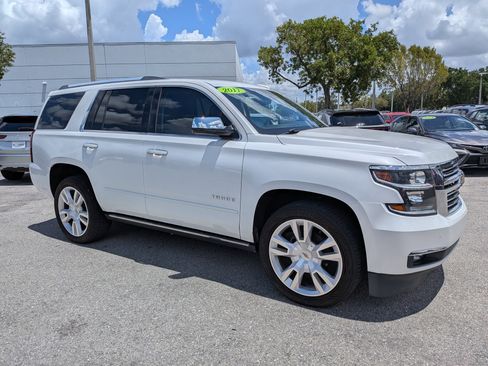 Used 2017 Chevrolet Tahoe Premier RWD image 2