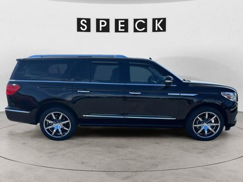 Used 2018 Lincoln Navigator L Reserve w/ Technology Package AWD/4WD image 6