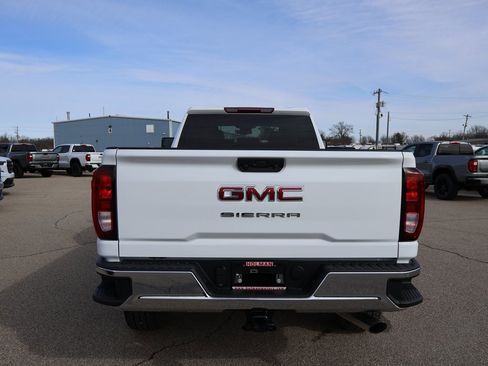 New 2026 GMC Sierra 3500 Pro image 4