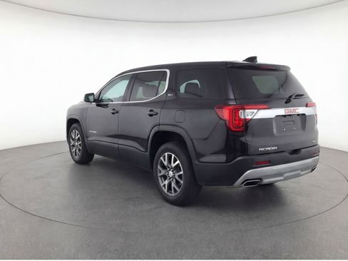 Used 2023 GMC Acadia SLT FWD image 6
