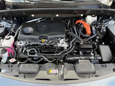 Used 2022 Toyota Venza Limited AWD/4WD image 31