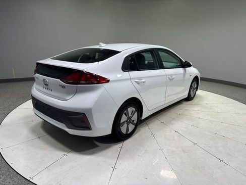 Used 2020 Hyundai Ioniq Blue FWD image 5