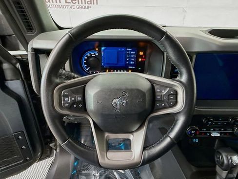 Used 2024 Ford Bronco Black Diamond image 11