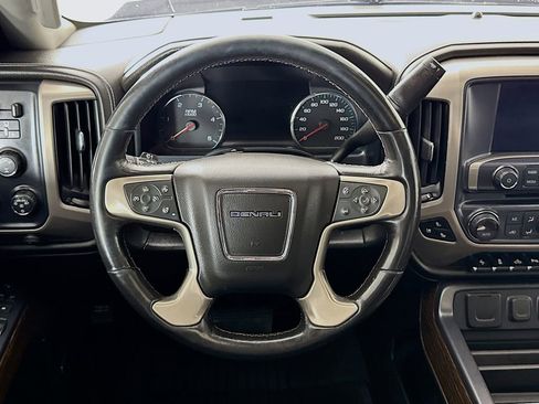 Used 2019 GMC Sierra 2500 Denali image 4