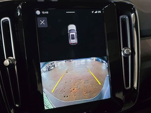 Certified 2023 Volvo XC40 Recharge Ultimate AWD/4WD image 30