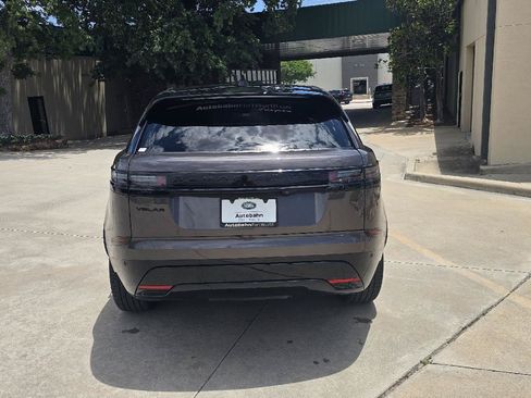 Used 2025 Land Rover Range Rover Velar Dynamic SE AWD/4WD image 3