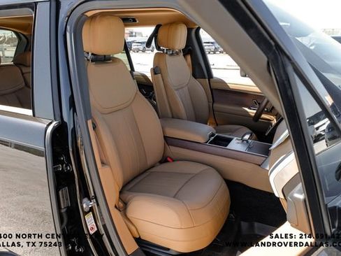 New 2026 Land Rover Range Rover SE image 35