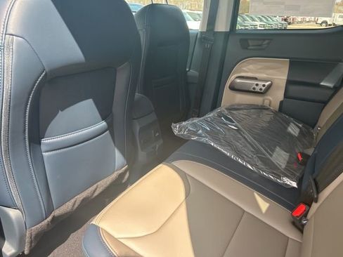 New 2026 Ford Maverick Lariat AWD/4WD image 14