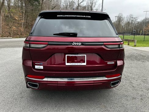Used 2024 Jeep Grand Cherokee Overland image 5