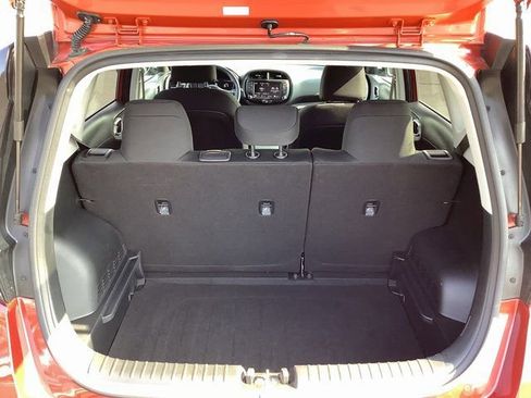 Used 2024 Kia Soul LX w/ Option Group 015 image 28