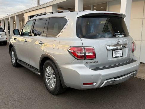 Used 2018 Nissan Armada SV w/ Driver Package RWD image 3