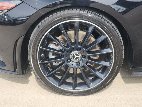 Used 2022 Mercedes-Benz CLA 250 image 10