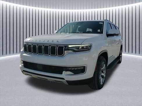 Certified 2022 Jeep Wagoneer Series II AWD/4WD image 24
