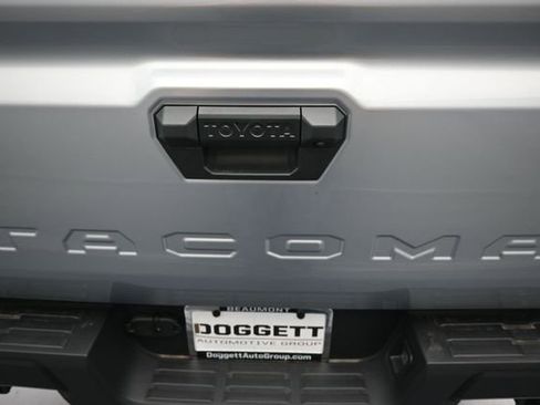 Used 2026 Toyota Tacoma SR AWD/4WD image 12