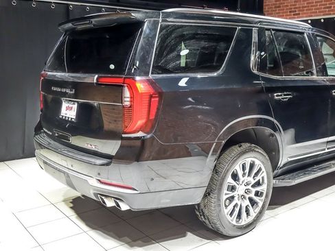 Used 2025 GMC Yukon Denali image 10