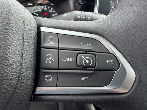 New 2026 Jeep Compass Limited image 33