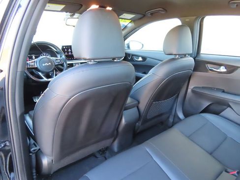 Certified 2023 Kia Forte GT-Line image 22