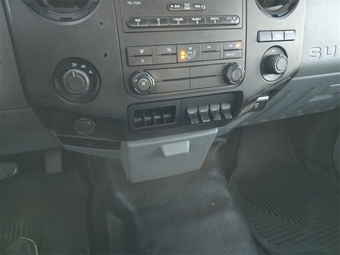 Used 2014 Ford F350 XL w/ Power Equipment Group image 20