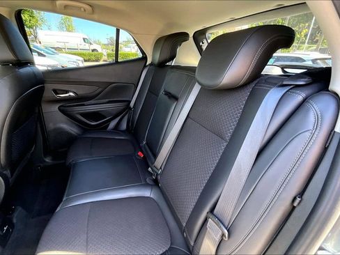 Used 2020 Buick Encore Preferred w/ Safety Package image 15