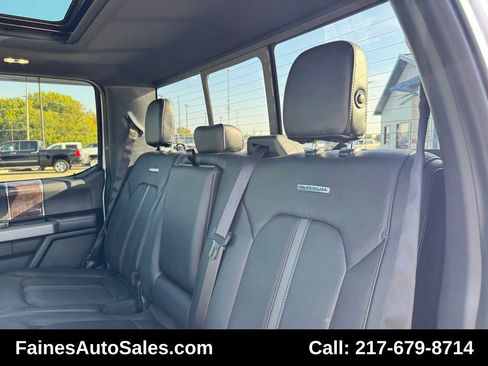 Used 2015 Ford F150 Platinum w/ Equipment Group 701A Luxury image 51