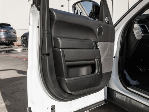 Used 2021 Land Rover Range Rover Sport HSE Dynamic image 38