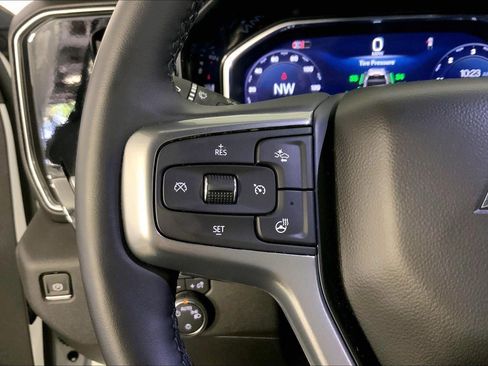 Used 2024 Chevrolet Silverado 1500 LT image 18