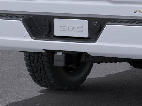 New 2026 GMC Sierra 3500 AT4 w/ Technology Package AWD/4WD image 14