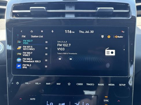 Certified 2024 Hyundai Tucson Limited AWD/4WD image 19