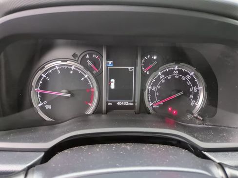 Certified 2022 Toyota 4Runner TRD Sport w/ Technology Package AWD/4WD image 17